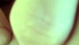 كس فران الساخن يتبلل ويستعد للنيك