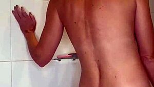 Alineflavio's Latest Update Featuring Beautiful Blonde Amateur