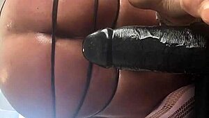 Sexy Girl Stephanie James: Delightful Dreams! Watch Her Big Ass Adventures!