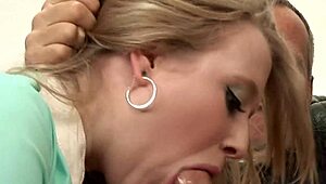 young blonde satine spark impresses with fucking client