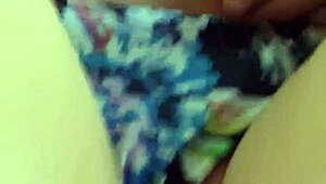 كس فران الساخن يتبلل ويستعد للنيك