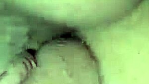 want a close up of me eating this putinha's pussy?