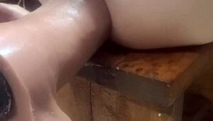 Huge Hankeys Dildos Pound Ass on Fucking Machine