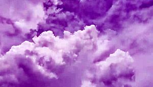 Beauty Shows Off Huge Dead Dick Style Dildo Boldly