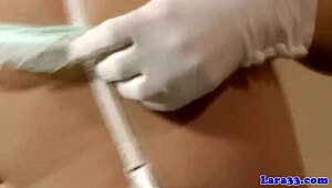 mature british lesbian licks pussy in stockings and heels