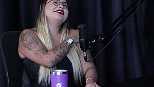 Suellen Barrar and Tifany Rocha in swing cast compilation