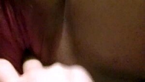 Fat Lesbian Gets Fingered and Cums Hard 😍💦