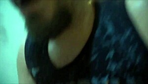 rafinha bastos caue moura e pc siqueira avaliando os videos pornos do bluezao no xvideos