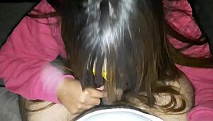 taking hot creampie on the sofa