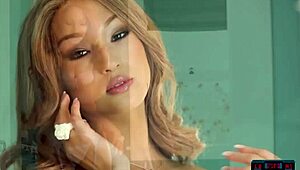 big round ass milf model jeana turner strips softly