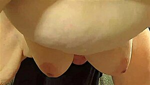 cum and watch me work out, showing off my big fat white butt in leggings