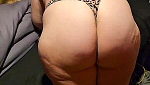 milf's ass creampied with hot cum 💦