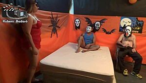 Chubby girl rocks Halloween sex with Mr. Rola and Gauchito! 🎃