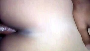 Arab milf wife shows off her sexy ass for hot fucking