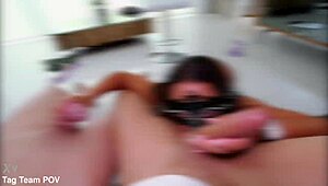 miss lexa's hot threesome ends with double facial 😍