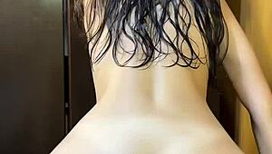 Want to see this college girl's lap dance after her shower?