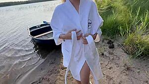 Εξωτερικό Ρισκαδόρικο Γάμο με Καυτή Ξανθιά σε Δίχτυ