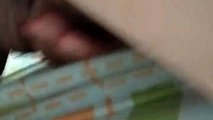 novinha sharing her tasty ass