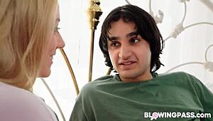 Teen gives her best friend a sloppy blowjob 😘