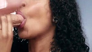 i'm a tattooed brazilian amateur slut sucking dick in my bikini and high heels