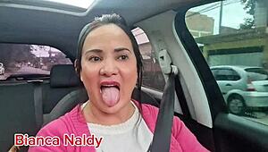 curtindo a estrada aparece um macho na praia para uma carona ate o anoitecer 😏