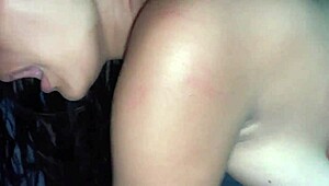 Feeling intense pleasure while fucking my girlfriend for the first time, she screams loudly