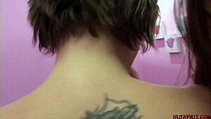 Damn! Blonde brunette will powers threesome fucking!