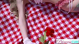 Kinky Kenzie Reeves Wants Toys Pussy Masturbation And Cumshot Feed