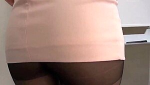 super horney big ass secretary mizuno asahi groped 😏