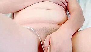 Penetrating this huge dildo makes me cum deliciously, feeling it rock hard inside.