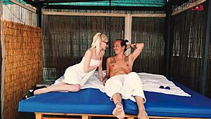 Naked Couple Meet In The Solarium