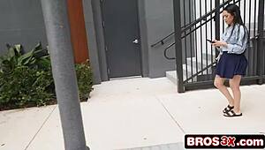 Bus Pickup Turns Into Rough BBC Ride For Cash-Strapped Babe