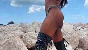 erotic hot female muscle babe fbb 13 flexes her body