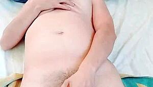 Penetrating this huge dildo makes me cum deliciously, feeling it rock hard inside.