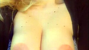 Hot Blonde Webcam Goddess