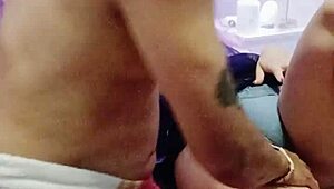 milf argentina culona me dice que le rompa el culo por primera vez. wet pussy spreading and gaping for muff diving