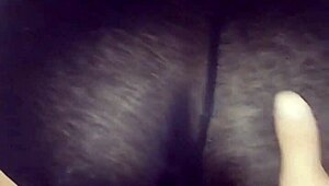 mi amiga en mini short se pone caliente el chat de whatsapp