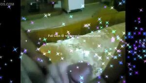 Indian couple shows round ass on webcam