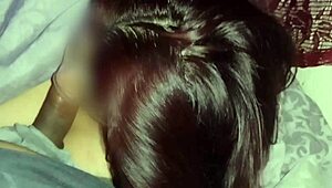 Viendo Películas Con Mi Vecino Mientras Le Chupo La Rica Verga