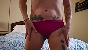 i, emy angel, petite and beautiful, play with my tits and ass