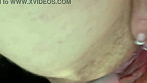 Big dildo fun for chubby bbw. Enjoy the play.