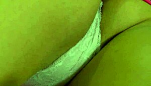 Mini Mitzi Loves Old Cock Hardcore