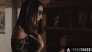 Dava Foxx Tricks Neighbor Into Stepson Sex