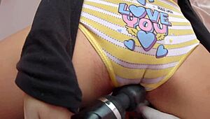 i fuck my japanese stepdaughter's beautiful pussy