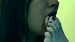 It's Kind of Cute to Watch Your Feet Obsession