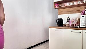 Long bath, quick betrayal with husband's friend