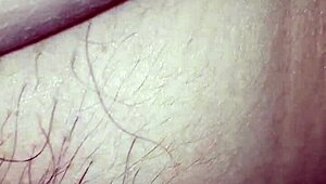 Chich vo voyeur scene in public