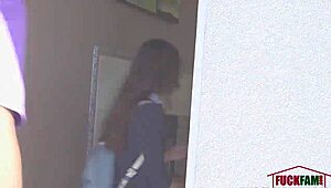 Elle voneva intensely fucks petite 18+ teen.