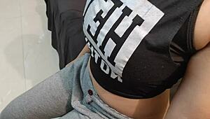 Asian girl desperate to get fucked