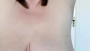 巨乳熟女マリアオルズの究極ストリップダンス集